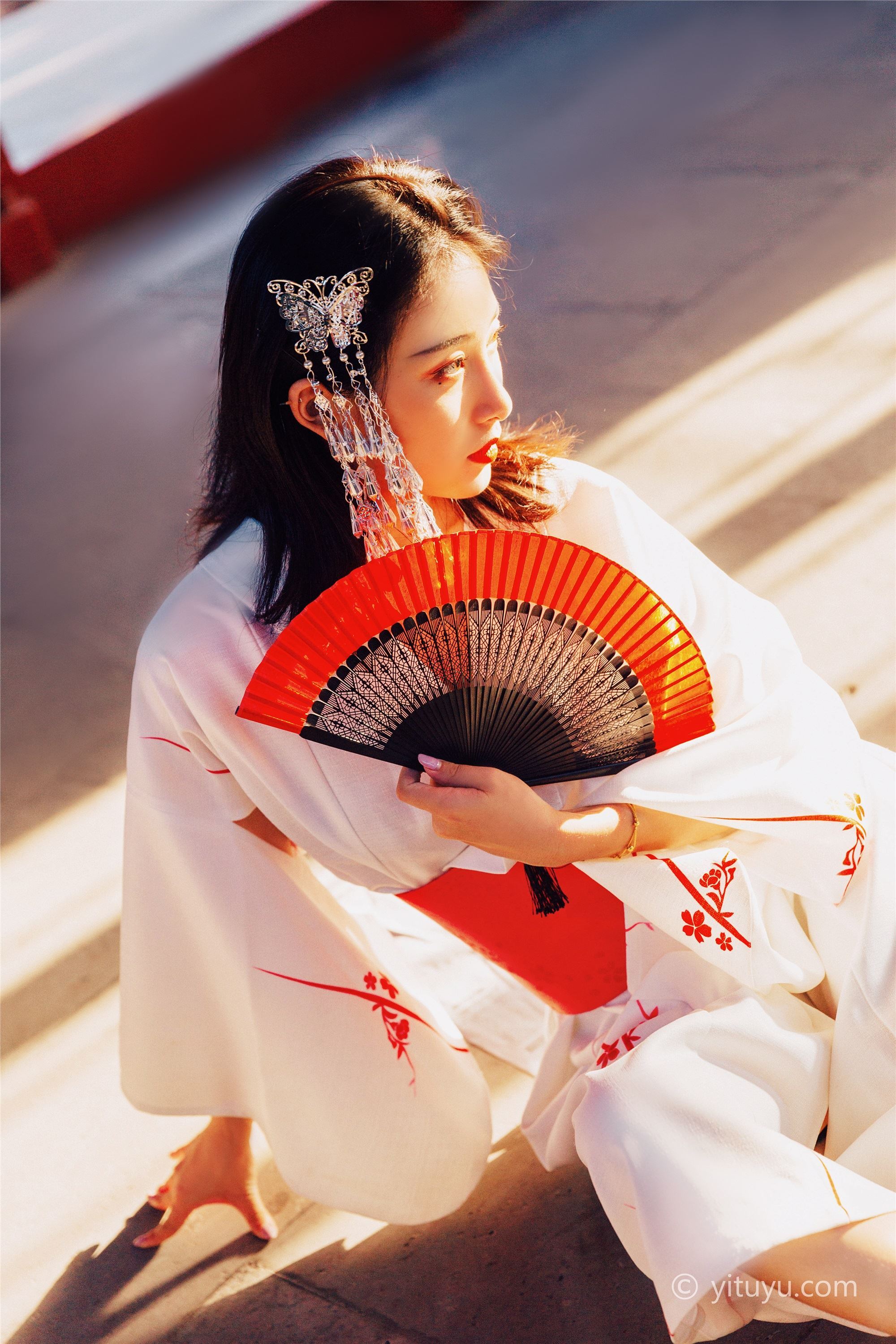 YITUYU艺图语  2021.06.18 性空山 王月